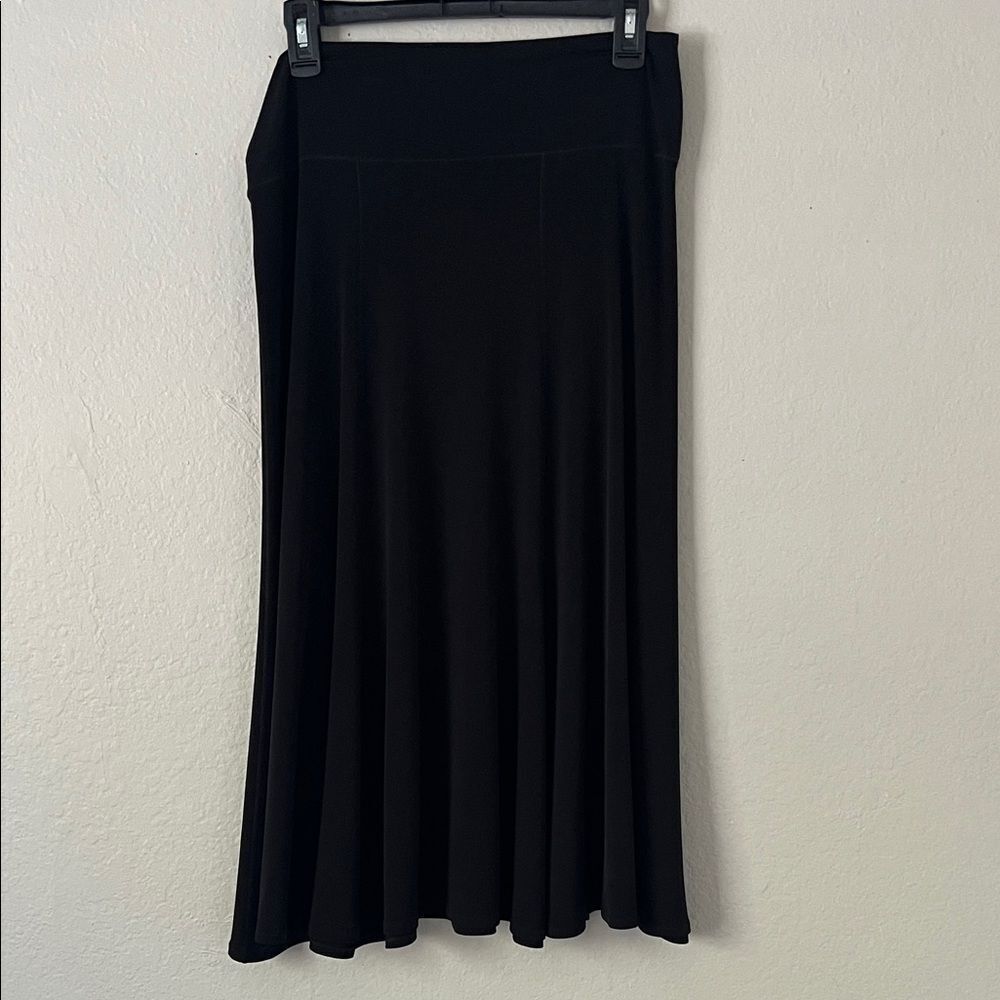 EVA Varro Black Midi Skirt in Size M
